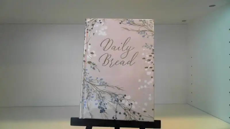 Daily Bread 5783 / 2022-2023 bibelläsningsplan. Version för kvinnor